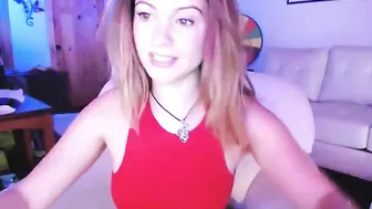 ginnypotter burning leggy babe pulls clit