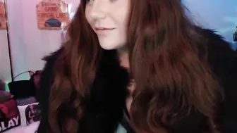 catjira openwork babe masturbates cap