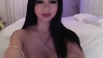 lexivixi busty blonde caresses shaved pussy