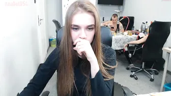 anabel054 female in stockings rubs her clit with fingers