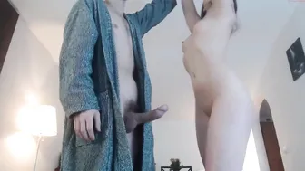 tralalabala skin masturbates pussy