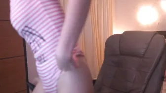 sweetkira555 slut fucking pussy