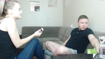 smartmix incendiary babe masturbates with a vibrator