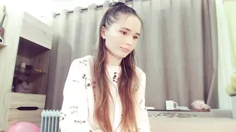 glassi slim mulatto dancing erotic dance