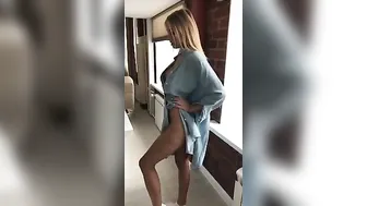 KillersTits cute doll communicates in fries