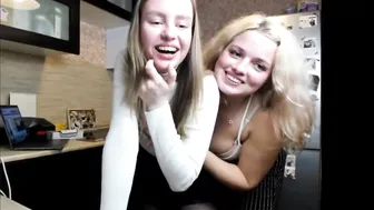 crystalparis charming nude posing nude