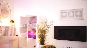 salenastorm  bitch jerks off dildo