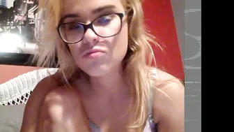 mila_saunders  sultry confused hard pussy