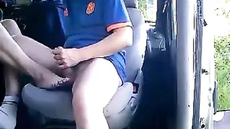 ninosolo  caresses pussy through panties