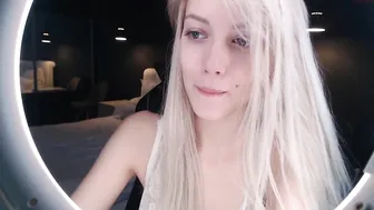 lovely_monic  tearing her tender pussy