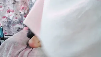 fitcouple23  buxom fucks pussy with phallus