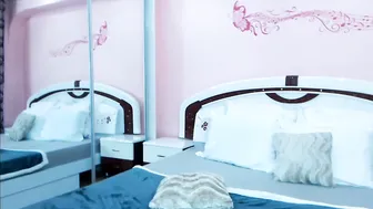 mmmaaa1234 stunning slut dabbles with dildo