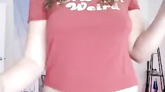 kittylacee  with a toy in the ass