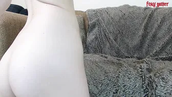 FoxyGamer_cb  manyvids vicious lady pulls clit