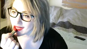 Kyra Effing Kane manyvids skinny squirt stretches the vagina