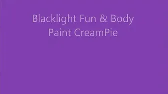 sadiehearts manyvids cute blonde posing in erotic lingerie