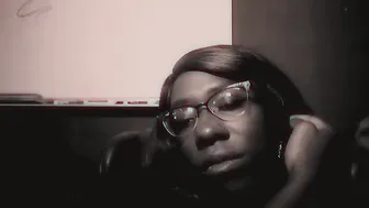 ItsMoeDuh manyvids redhead babe exposes her delicious shape