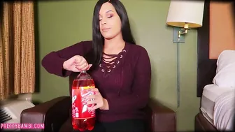 Pretty Bambi manyvids naughty passion gently fingering shaved holes