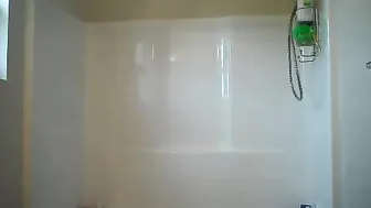 CandieCane manyvids delightful bitch exposes sexy body