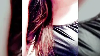 sadiehearts manyvids attractive model fucks pussy with sex toy