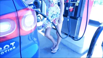 hollyhotwife manyvids girl from naked chat