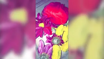 Ana Dhara manyvids entertaining lady chatting in fries