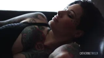 Catherine Tayler manyvids teen slut fingers her crevices