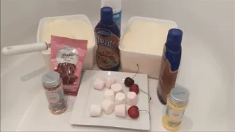 Epiphany Jones manyvids attractive blonde fucking herself with fingers