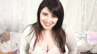 Bea York  manyvids red delicious dick