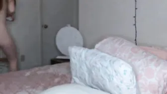 freckledred  manyvids pretty pussy fucks both holes