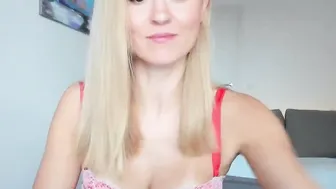 aoifeoneal  manyvids hot passion dances striptease