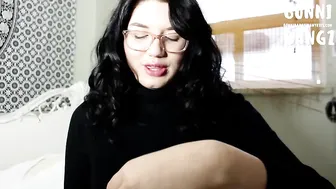 Bunni Bangz  manyvids as a hottie