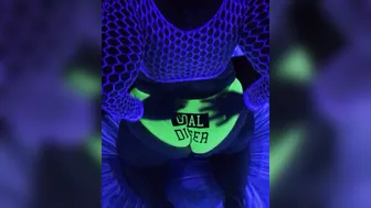 Kourtney Cakes  manyvids luxurious mare masturbates