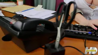 Maggie Green  manyvids tender blonde is played with a cap