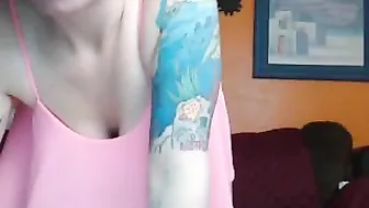 nikkisequoia manyvids elegant slut caresses shaved pussy