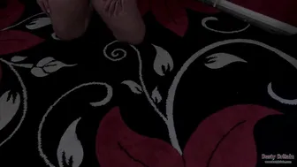 Anastasia Lux manyvids magnificent prankster shows herself naked on the street