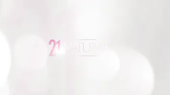 Alyssa Reece manyvids grade skin rubs tits