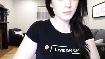 emilylynne manyvids amazing chick masturbates shaved pussy