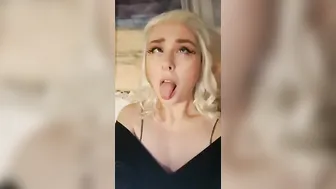 arabella_fae manyvids black-haired bitch passionately masturbates cunt