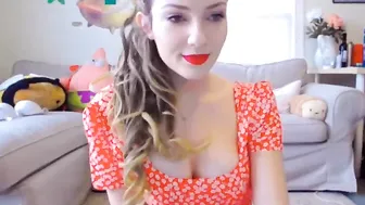 Zeta_bb manyvids luxurious babe fucks pussy relish