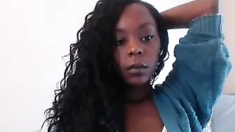 bailey26 manyvids adorable beauty fucks cunt with fingers