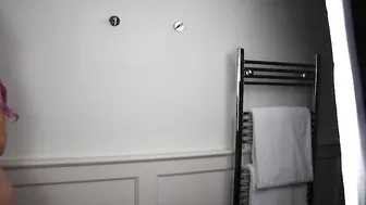 Lily Madison manyvids cute lady shows natural tits