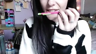 Ashe Maree manyvids slut shows vagina close up