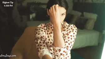 douxtease beautiful redhead woman shows slut shapes