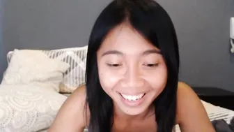 allforshow93 sensitive girl could not resist