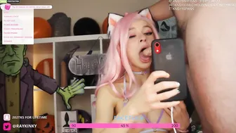 kinky_ray gorgeous milf fucks pussy