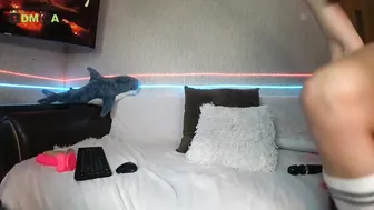 slemgem wild confused jumps on sex toy