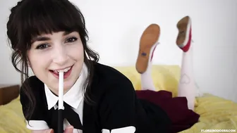 FloraRodgers show 21.09.2019