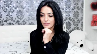 xkaralevax sweet shows ass