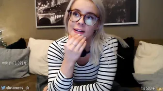 oliviaowens cute chick masturbates juicy twat